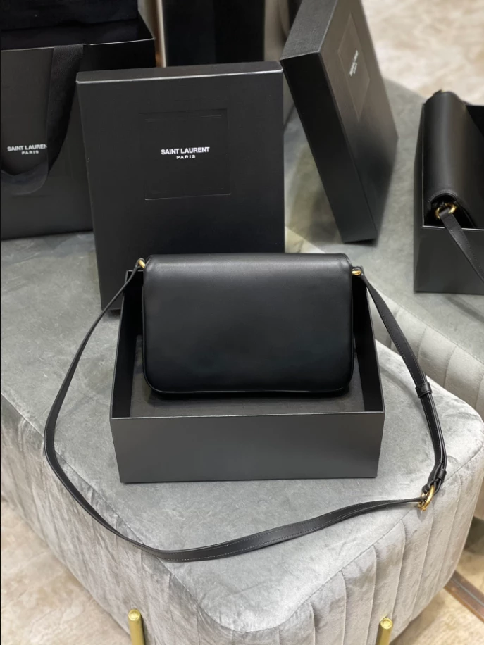 Saint Laurent June Box Bag in Quilted Lambskin - YB046
