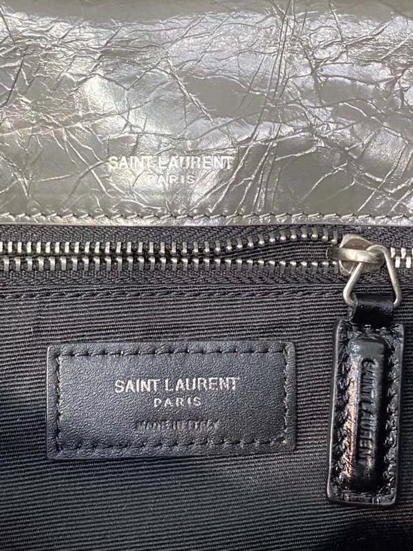 Saint Laurent Niki Medium In Vintage Leather - YB032