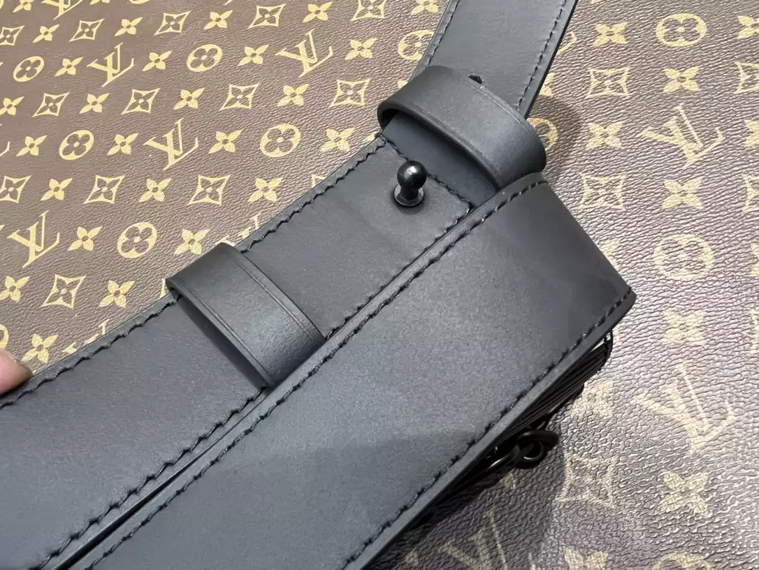 LV Micro Steamer Blue Moon