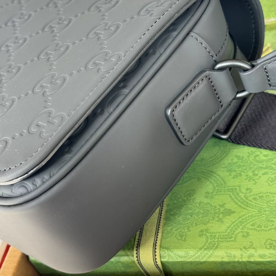 GG Crossbody Bag - GB264