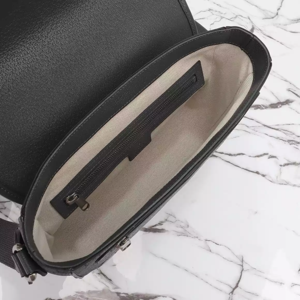 GG Ophidia Medium Messenger Bag - GB266