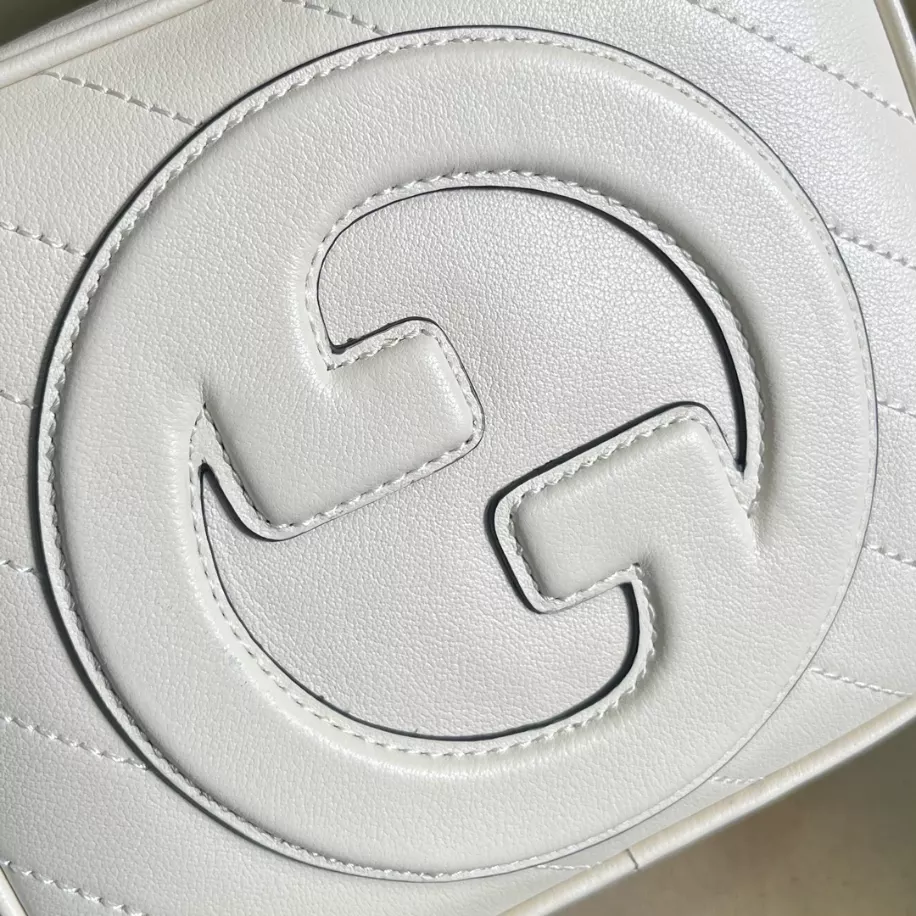 Gucci Blondie Top Handle Bag - GB279