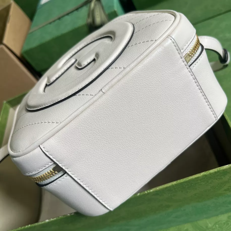Gucci Blondie Top Handle Bag - GB279