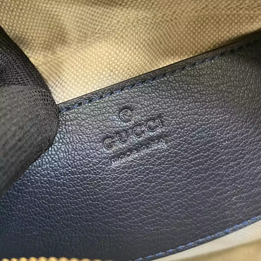 Gucci Blondie Top Handle Bag - GB280