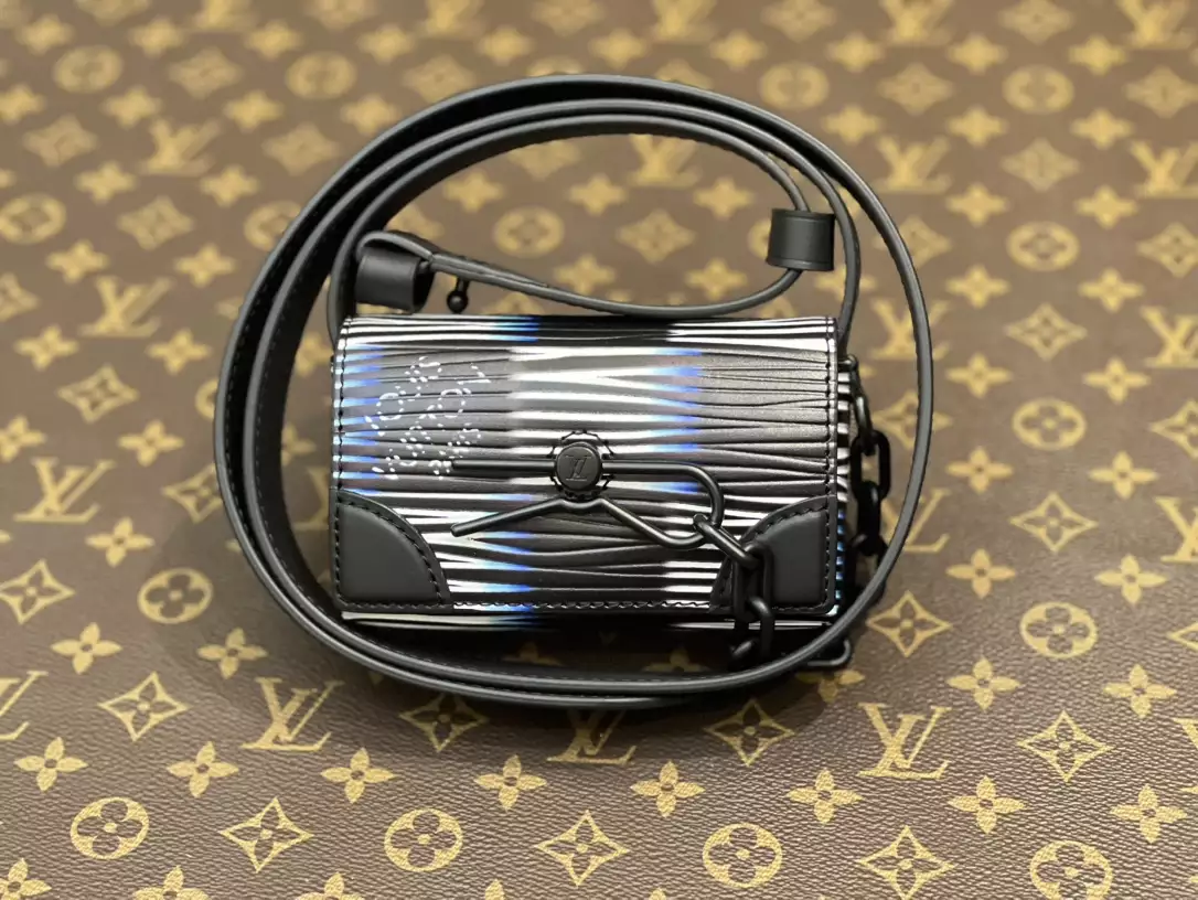 LV Micro Steamer Blue Moon