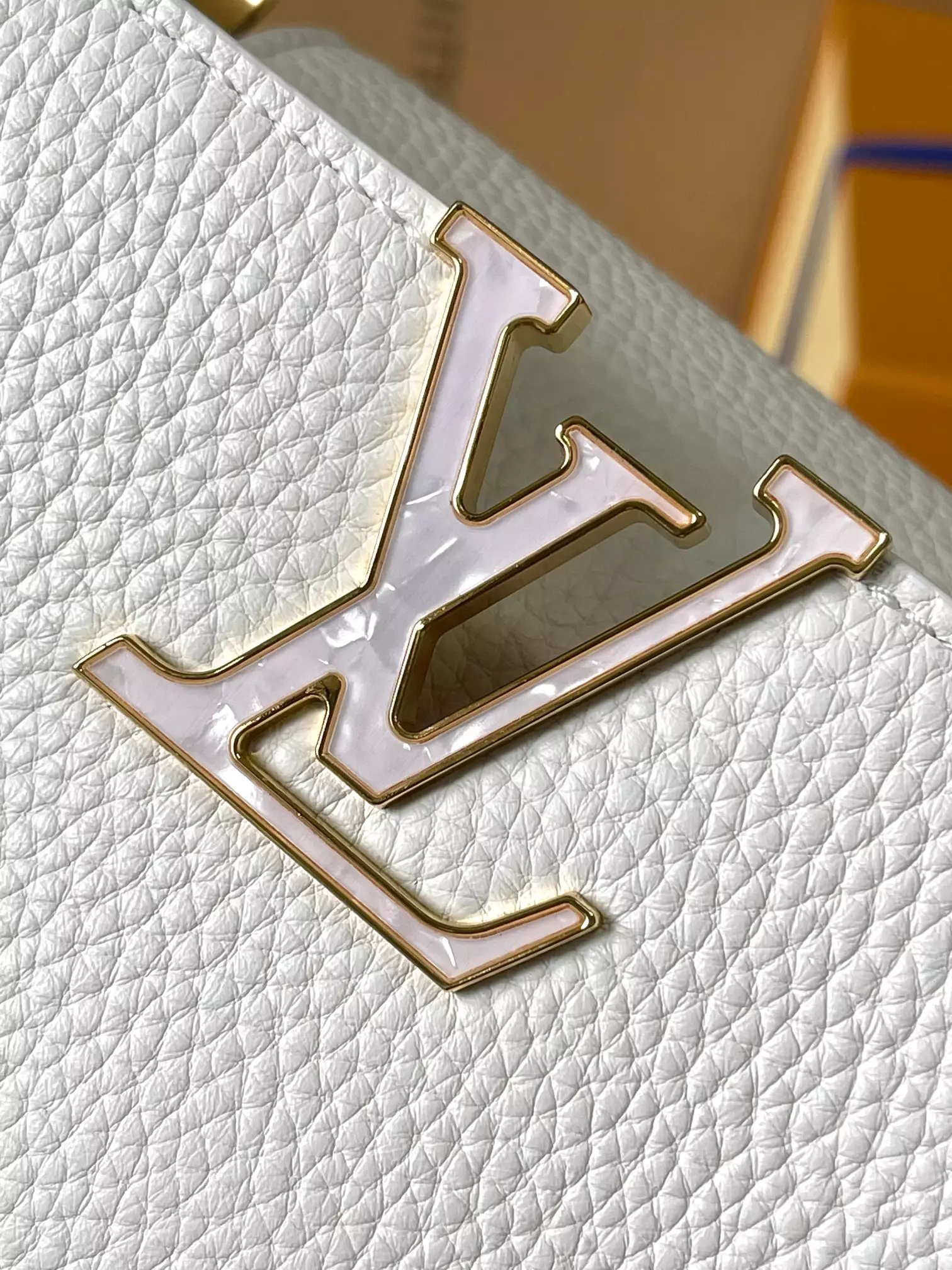 LV Capucines BB Capushell in Snow White