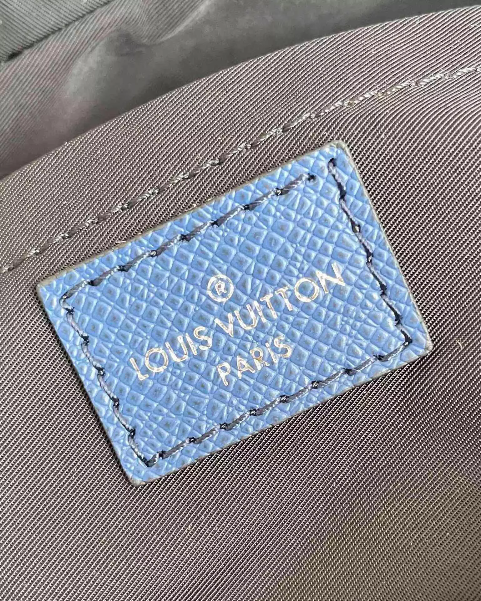 Outdoor Messenger Taigarama Cobalt