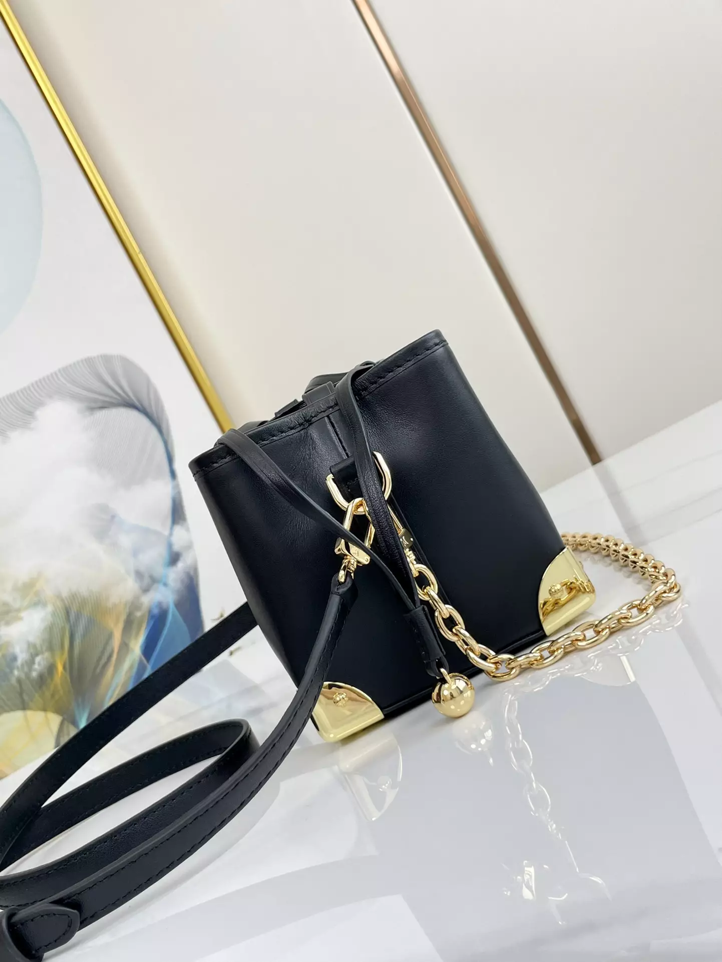 Noé Purse LV Charms Black Leather