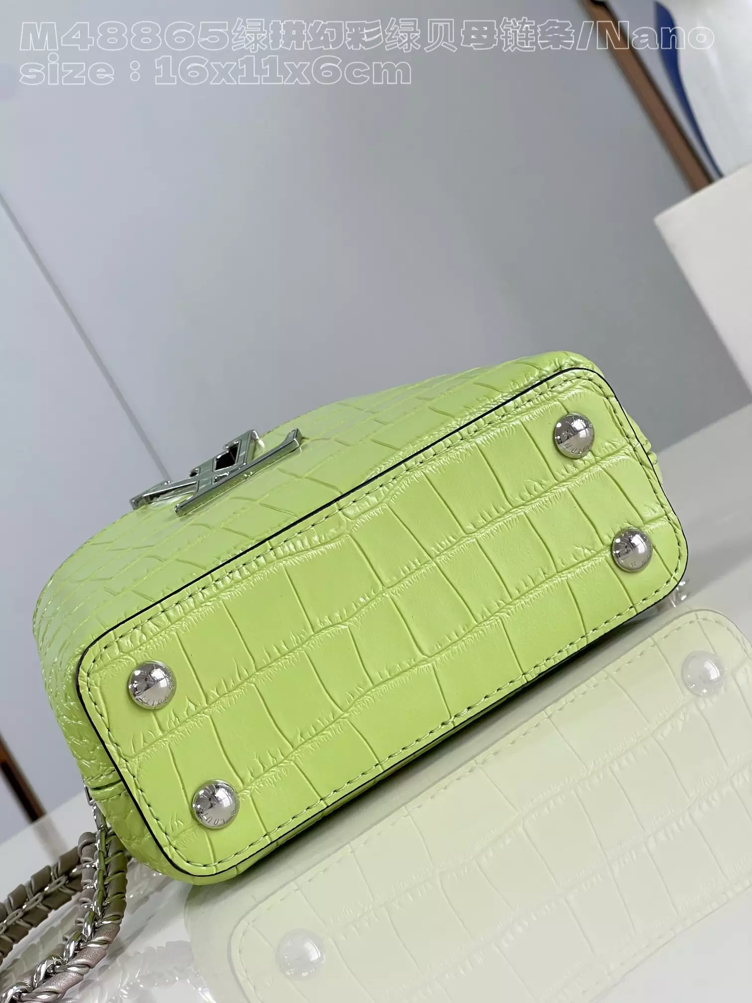 Capucines Nano Crocodilian Brillant Lime Leather