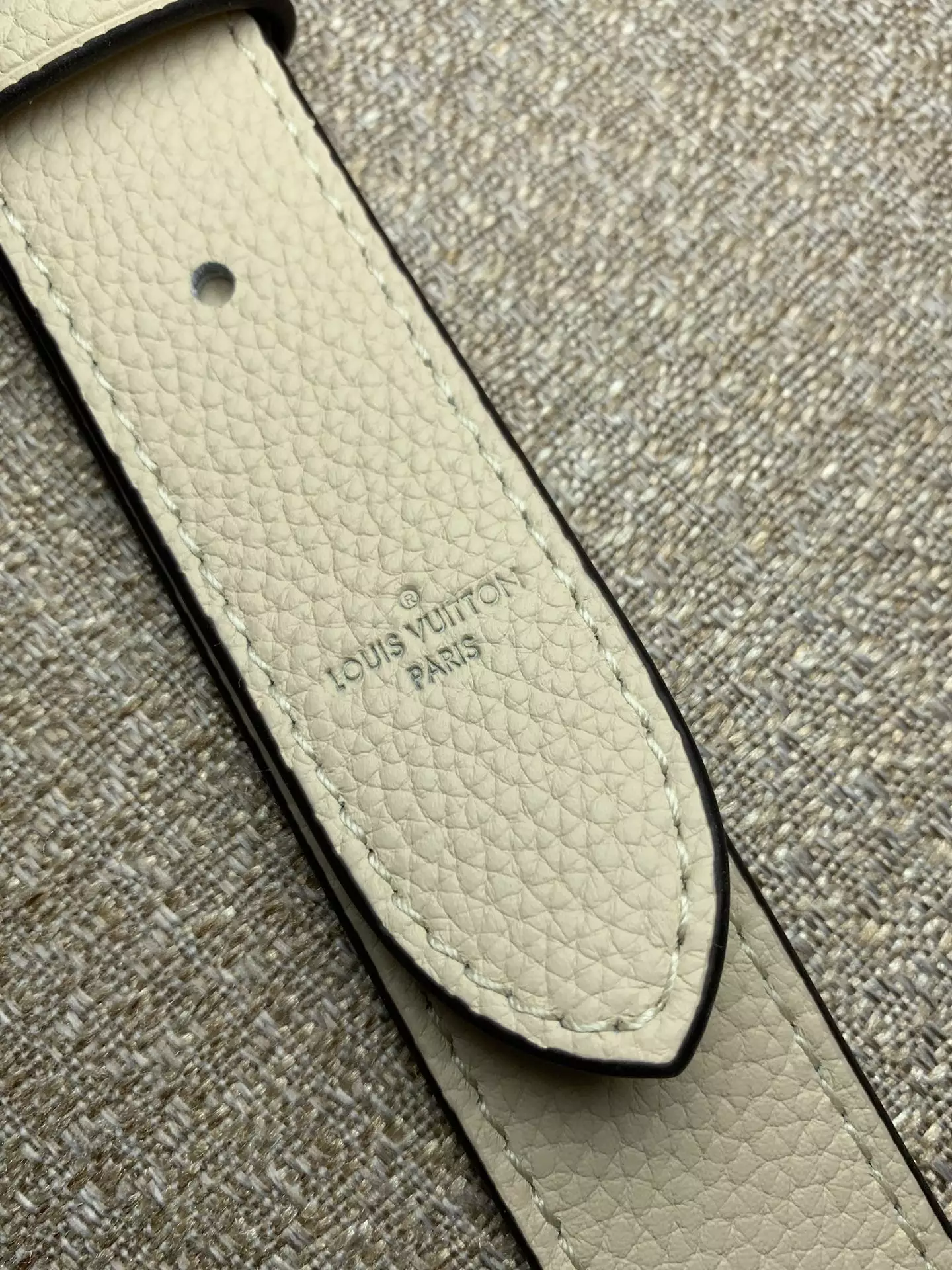 Hand It All PM Mahina in Crème Beige