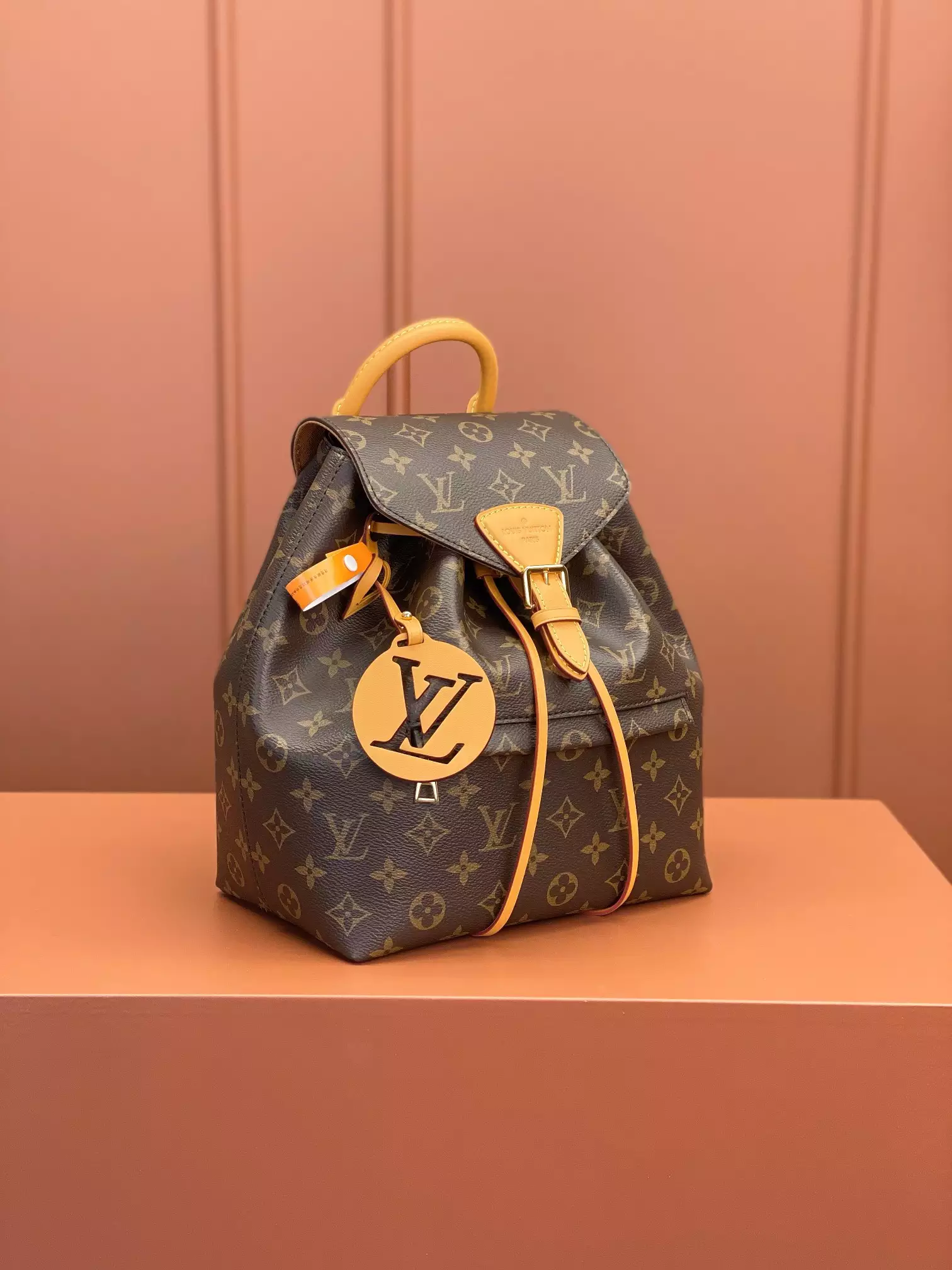 Louis Vuitton Montsouris PM ‘Brown’