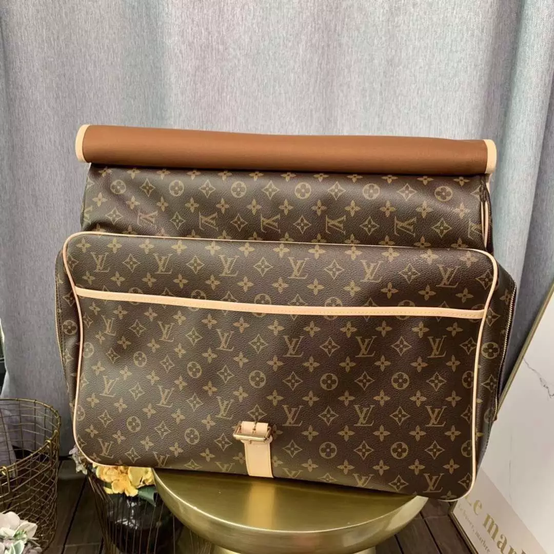 Sac Chasse Hunting Bag Monogram Canvas