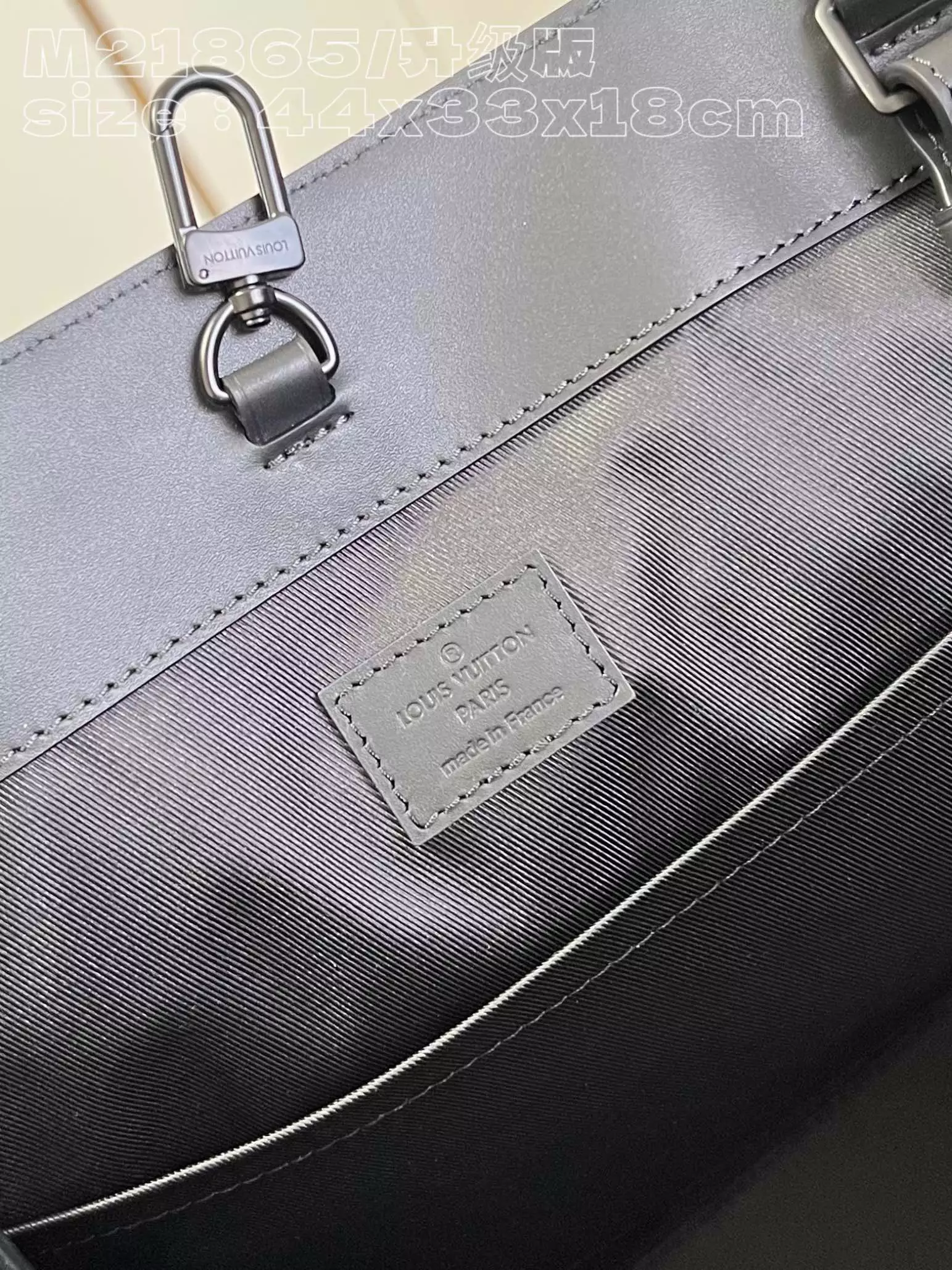 Sac Plat 24H Monogram Taurillon Black Leather