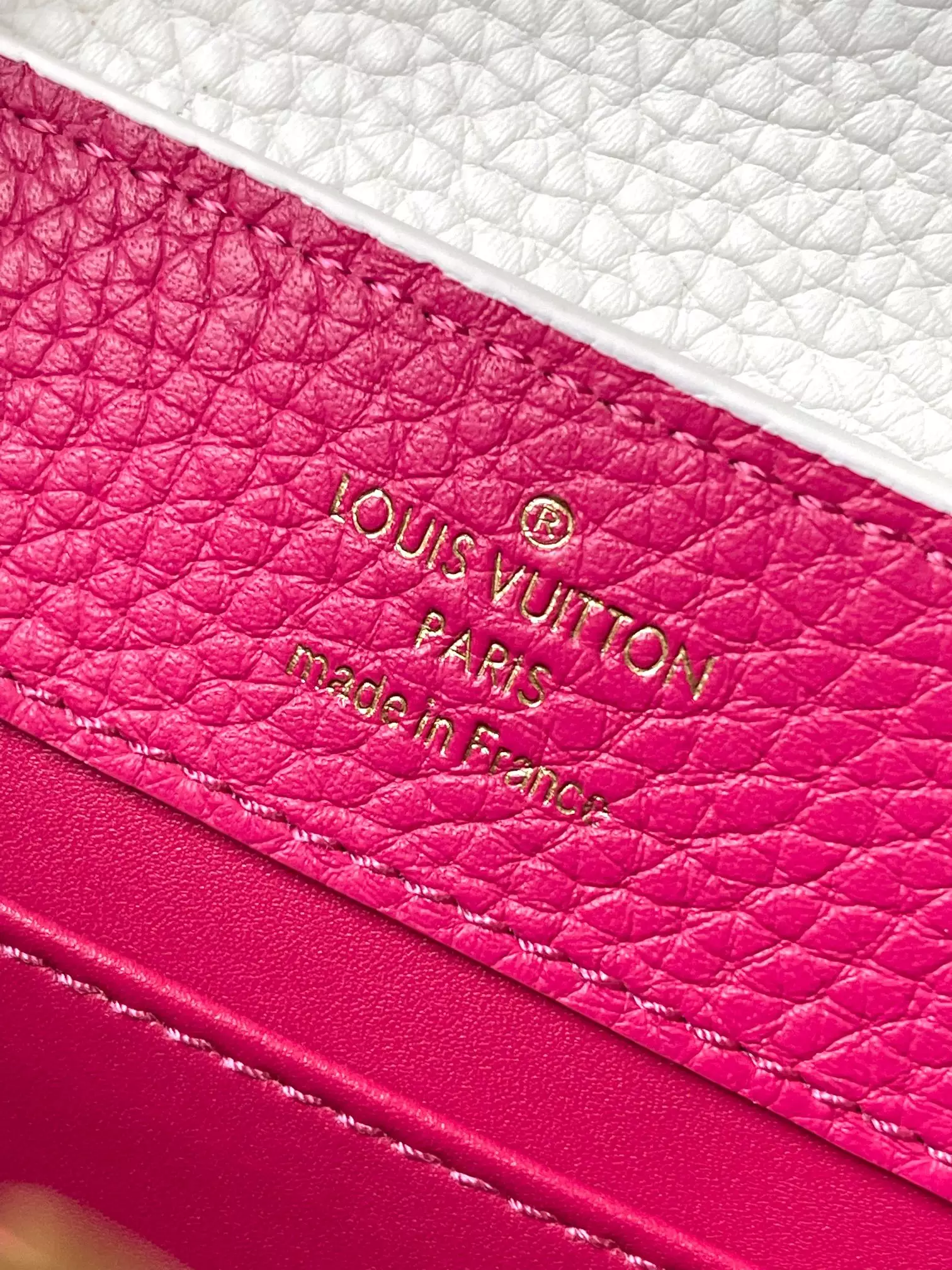 LV Capucines Mini Capushell in Snow White