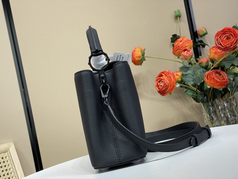 Capucines East-West MM