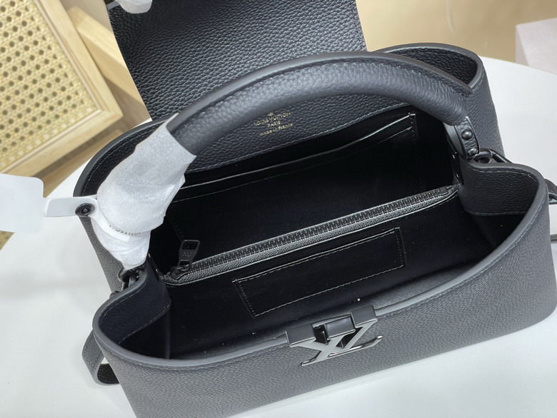 Capucines East-West MM