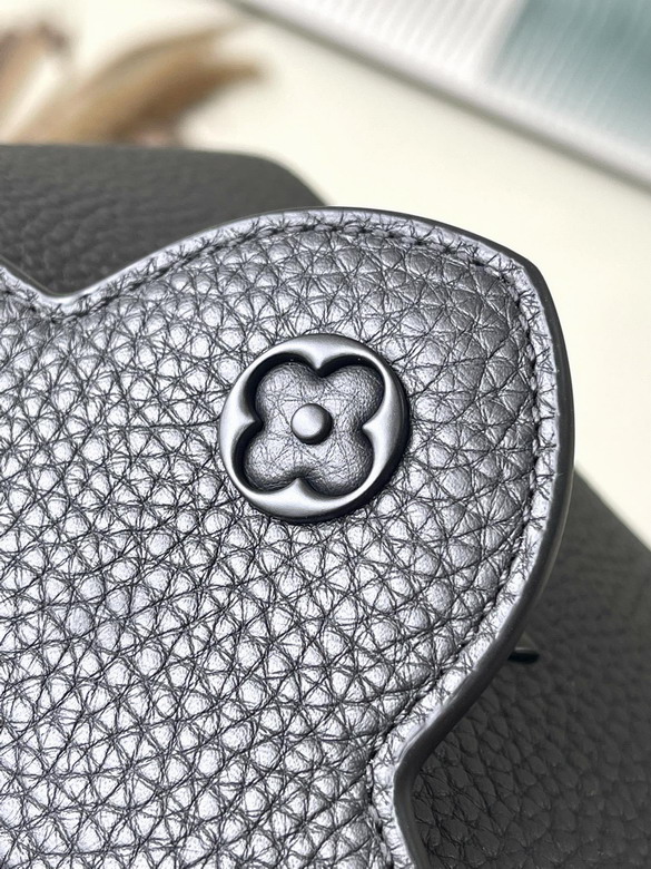 Capucines East-West Mini