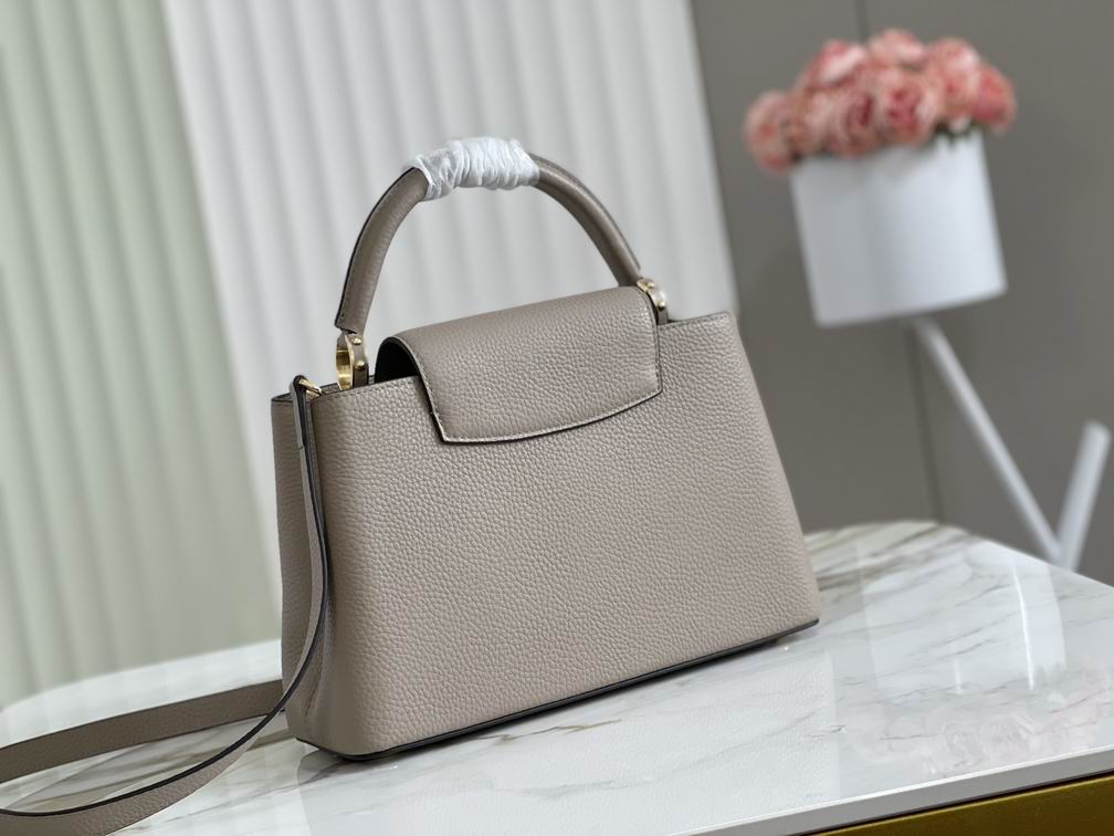 Capucines MM Taurillon Leather Bag