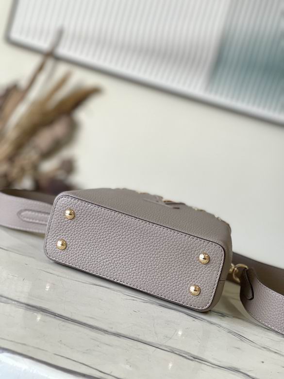 Capucines Mini handbag Taurillon leather Monogram Flowers - LB365