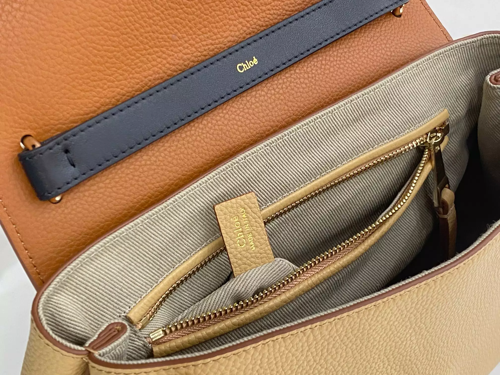 Chloé Penelope Medium Softy Yellow Leather