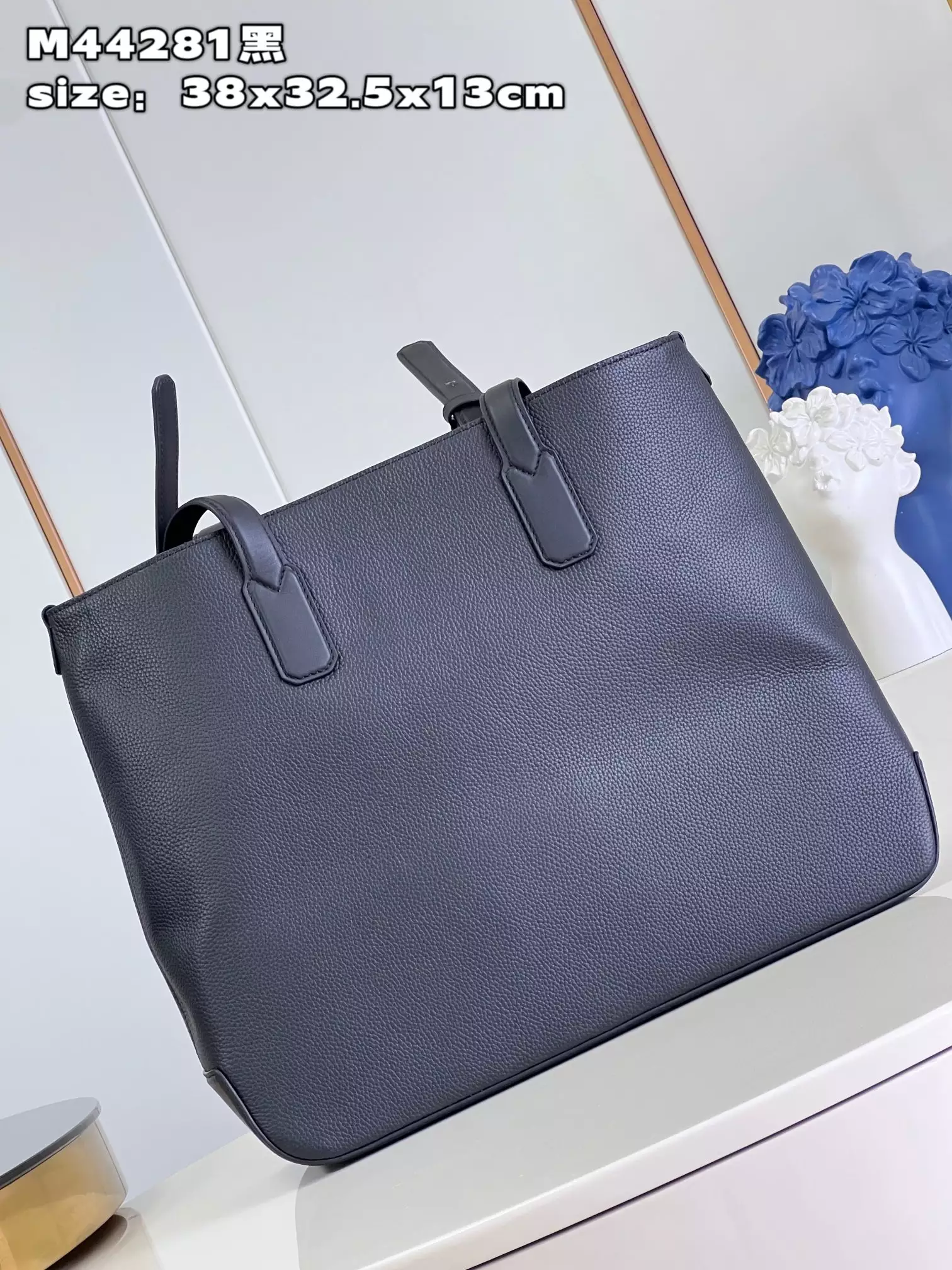 Fastline Tote LV Aerogram Black Cowhide Leather