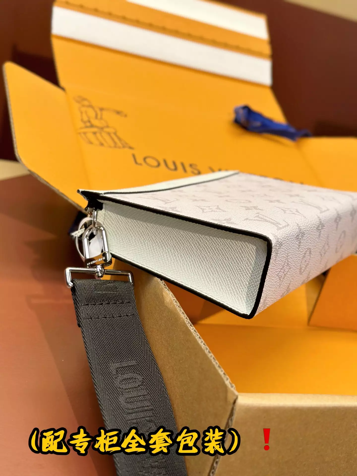 Gaston Wearable Wallet Optic White Taigarama Monogram Canvas