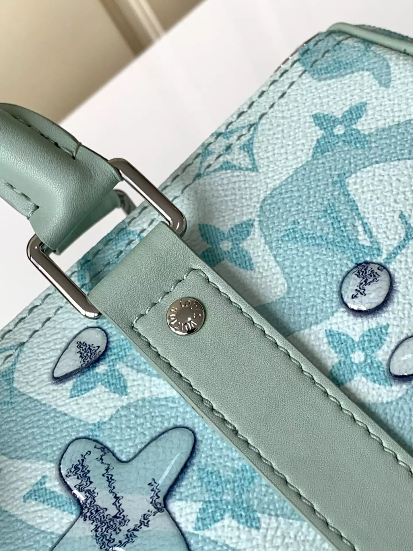 Keepall Bandoulière 25 Monogram Aquagarden Canvas Crystal Blue Leather