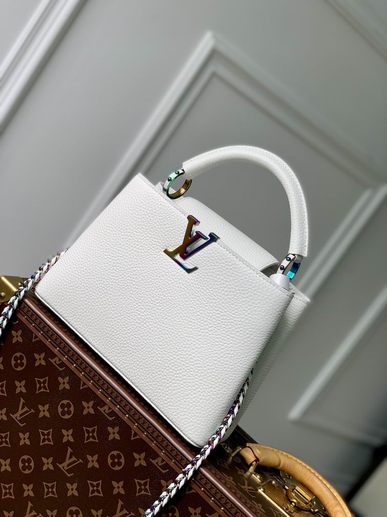 LV Capucines BB Bag