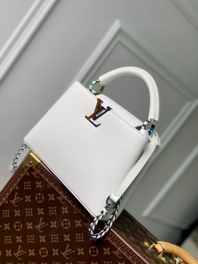 LV Capucines BB Bag