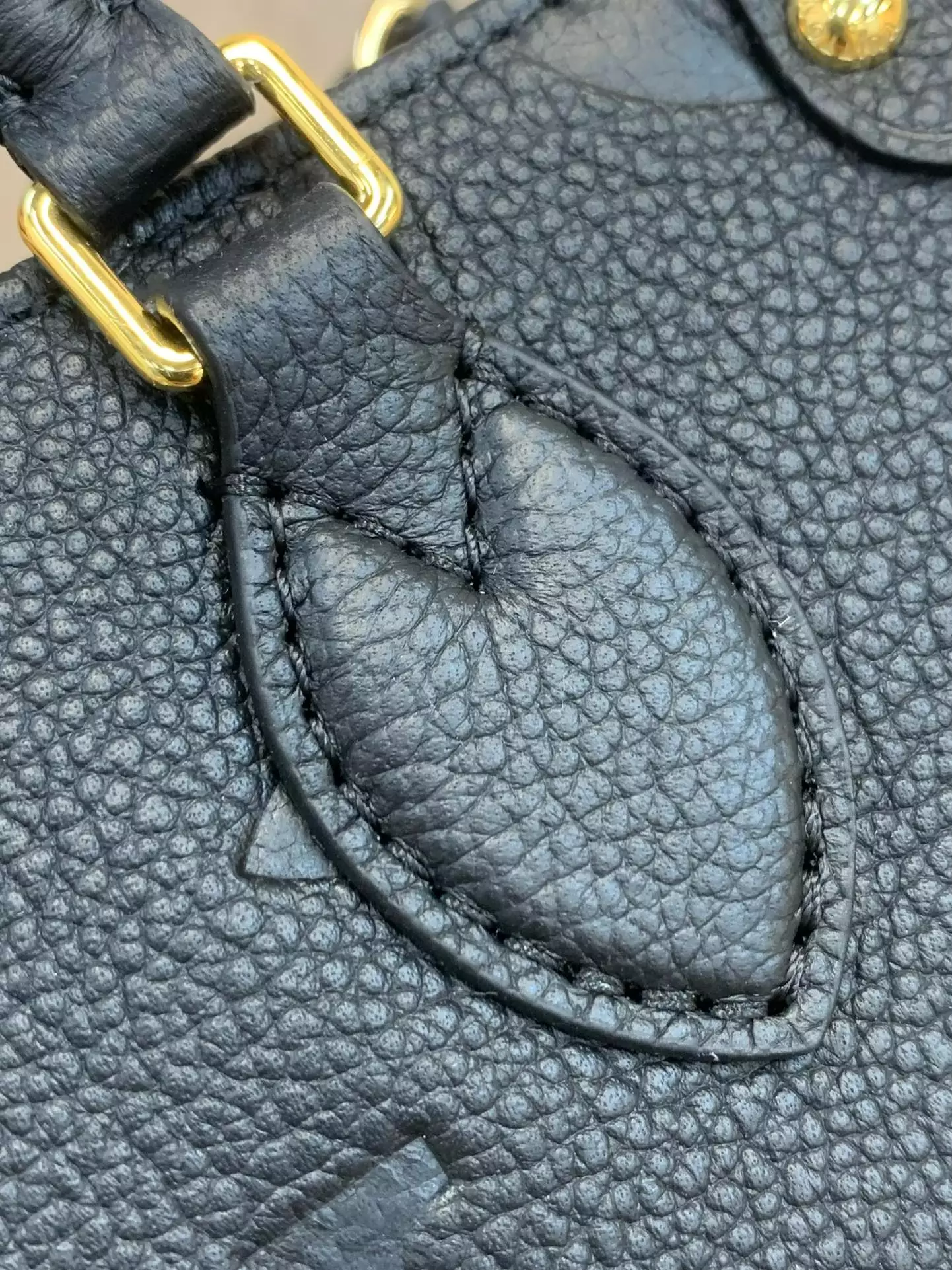 OnTheGo BB Monogram Empreinte Black Leather