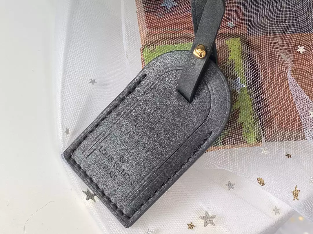 OnTheGo MM Monogram Empreinte Black Leather