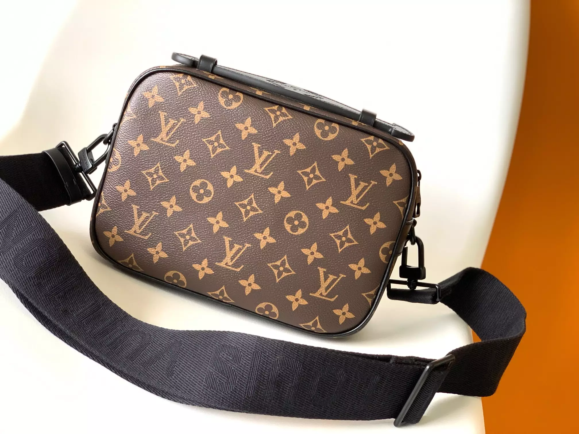 S Lock Messenger Monogram Macassar Canvas
