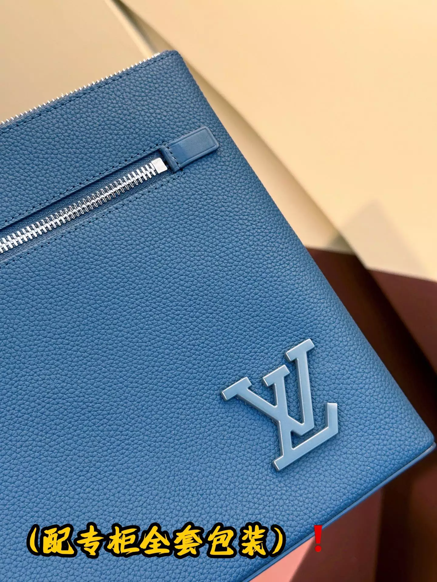 Takeoff Pouch Atlantic Blue Aerogram Cowhide Leather