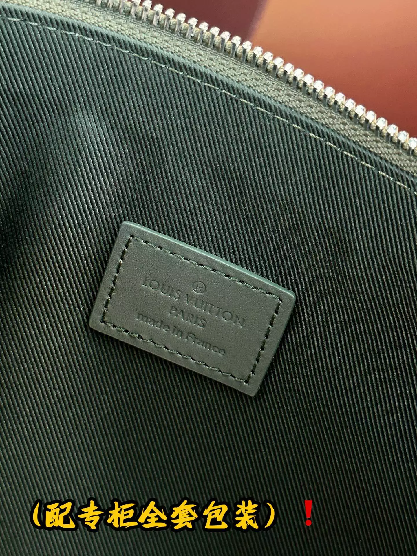 Takeoff Pouch Khaki Green Aerogram Cowhide Leather