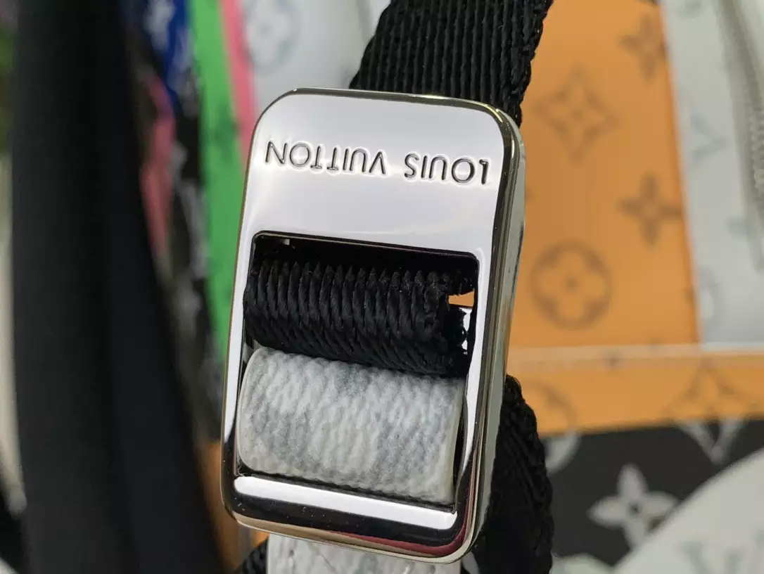 Discovery Backpack PM Multicolor Monogram Canvas And Cowhide Leather