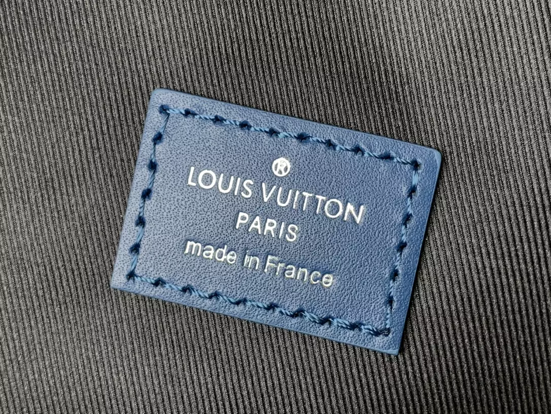 Discovery Backpack PM Multicolor Monogram Canvas And Cowhide Leather