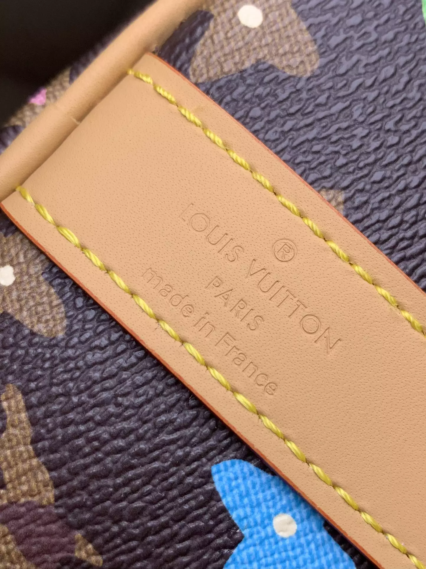 Keepall Bandoulière 25 Chocolate Monogram Craggy Canvas