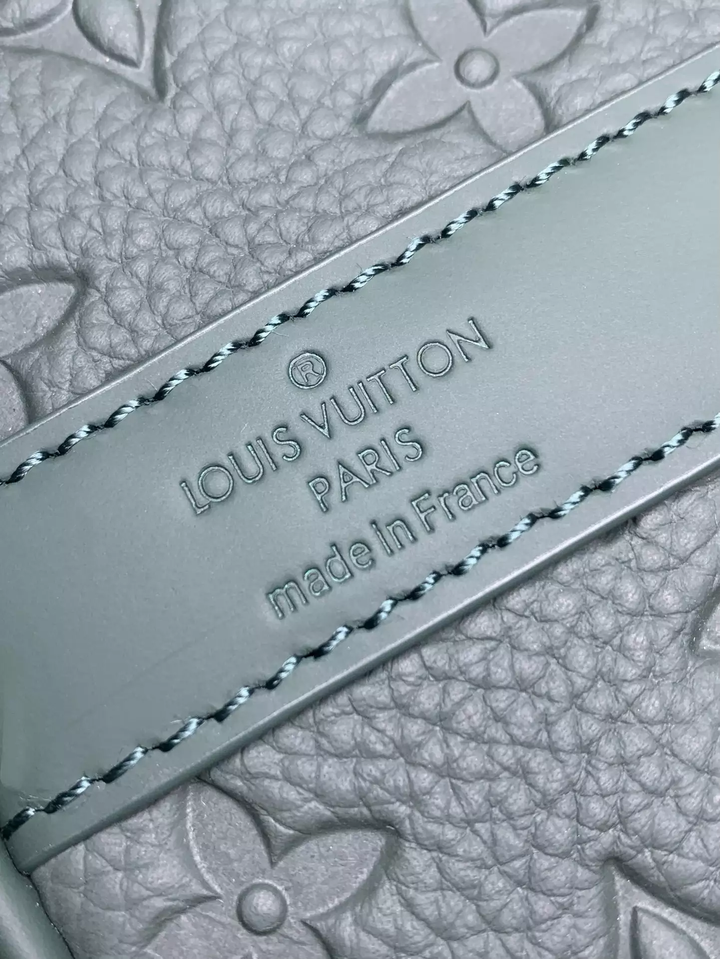 Keepall Bandoulière 25 Taurillon Monogram Forest Green Leather