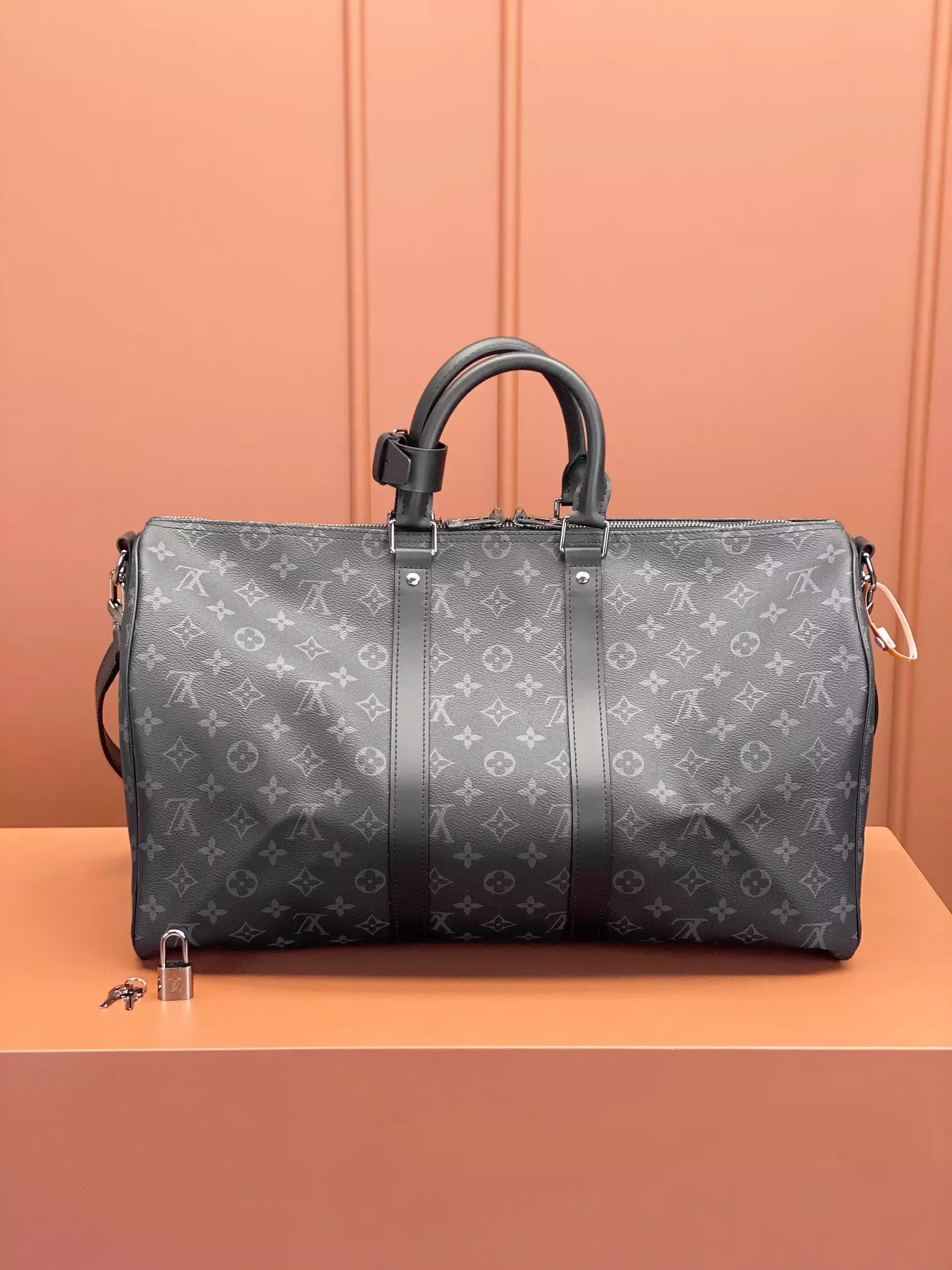 Keepall Bandoulière 45 Monogram Eclipse Canvas