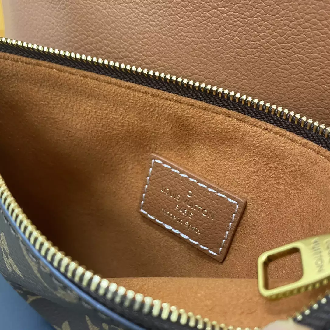 Low Key Hobo MM Cognac Brown Grained Calfskin