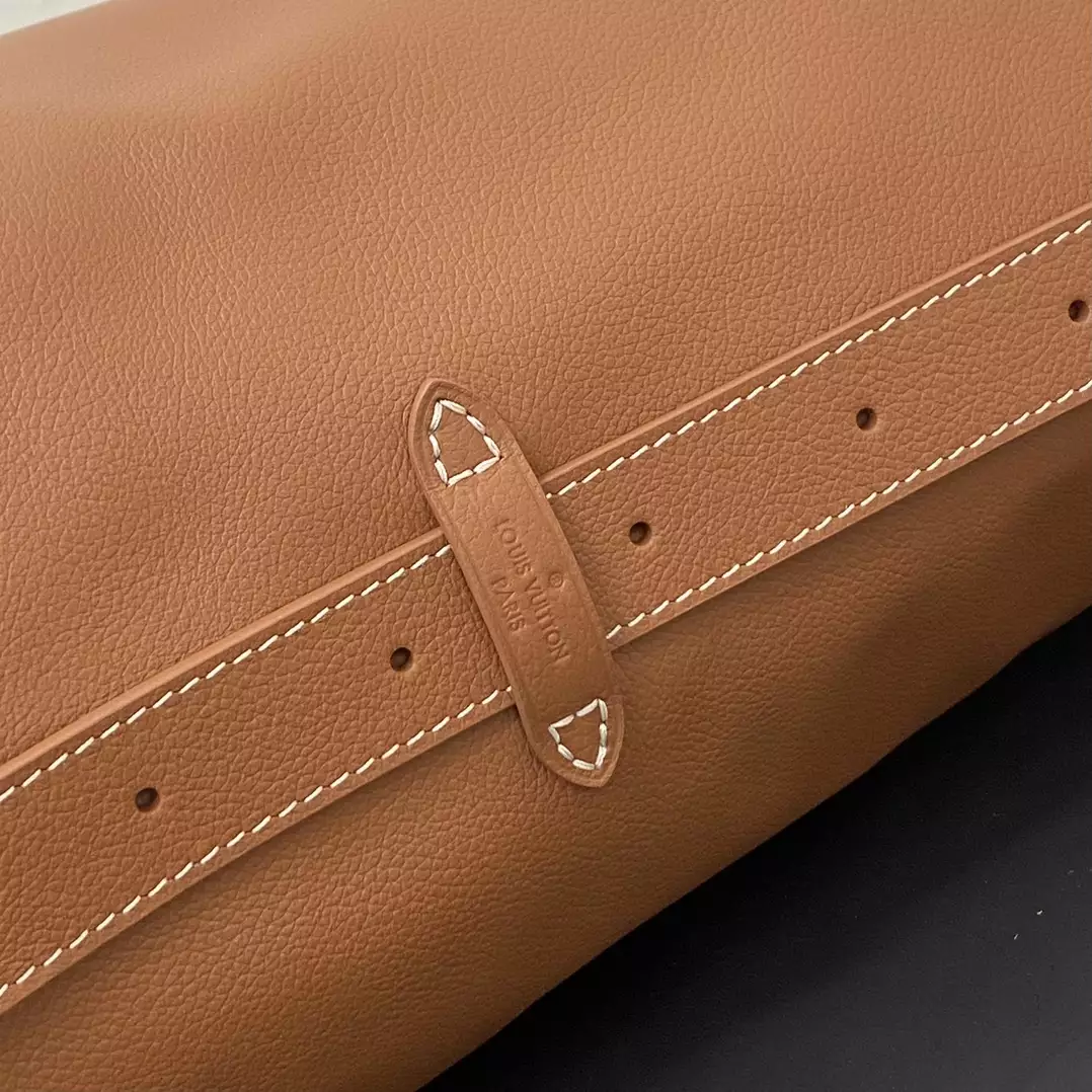 Low Key Hobo MM Cognac Brown Grained Calfskin