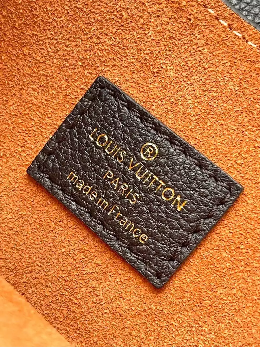 Low Key Shoulder Bag Black Grained Calfskin