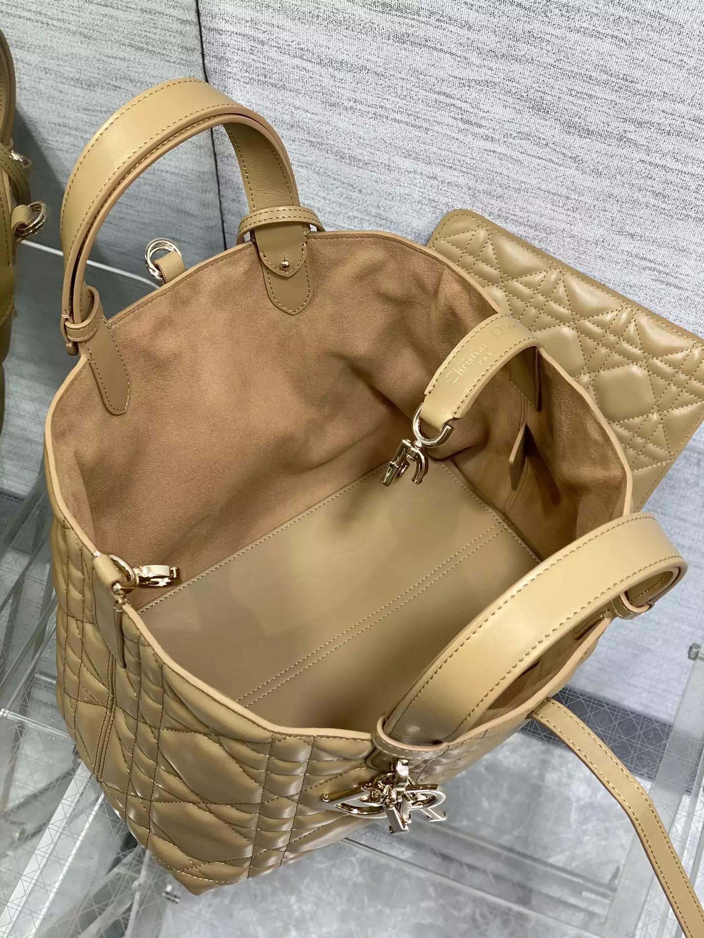 Medium Dior Toujours Bag Medium Tan Macrocannage Calfskin