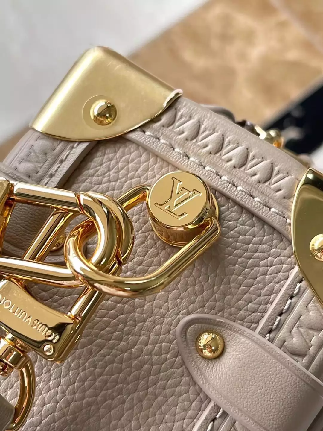 Side Trunk MM Taupe Grained Calf Leather