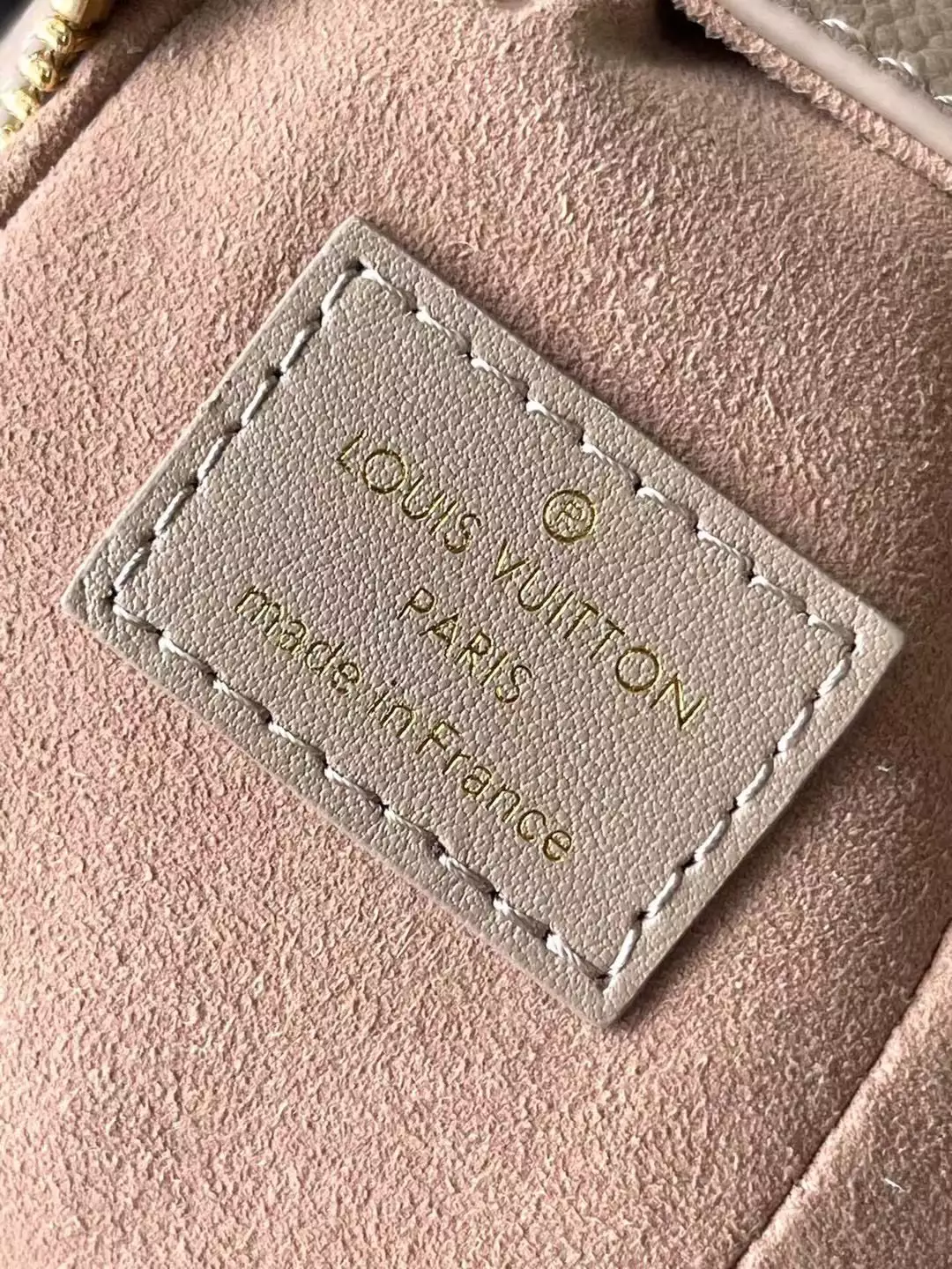 Side Trunk MM Taupe Grained Calf Leather