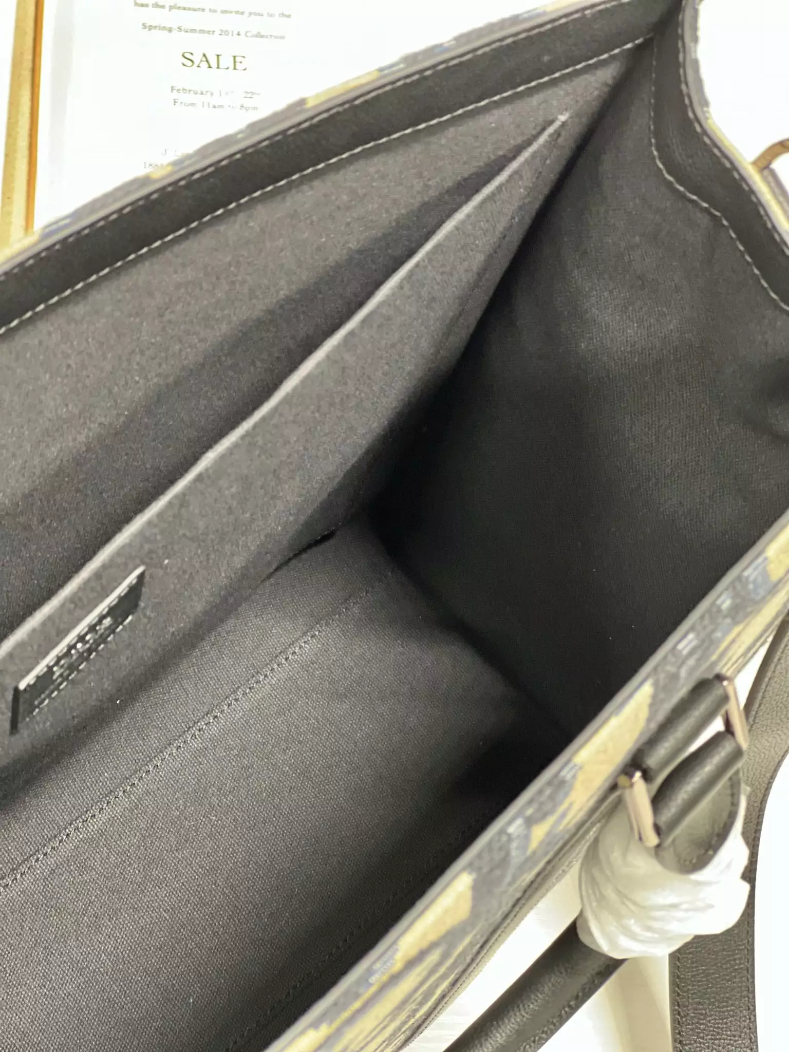 East-West Tote Bag Beige and Black Maxi Dior Oblique Jacquard