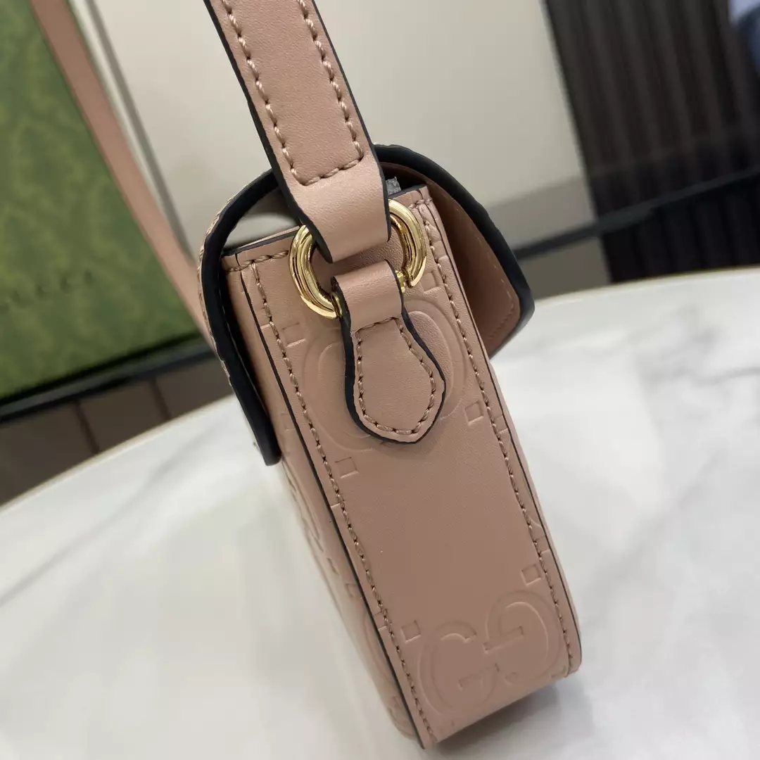 GG Super Mini Shoulder Bag in Rose Beige Leather