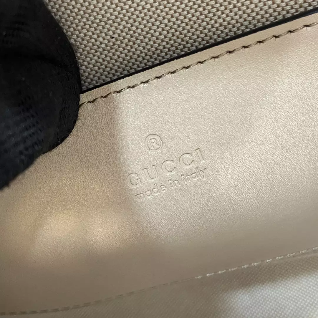 G*u*i diana small tote bag double g light beige leather