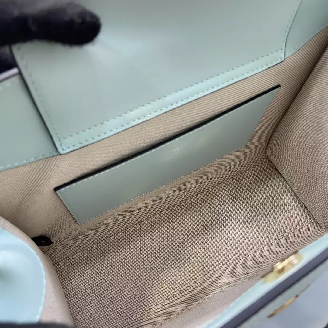 G*u*i diana small tote bag double g pale blue leather