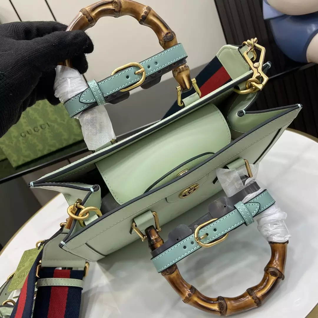 G*u*i diana small tote bag double g pale green leather